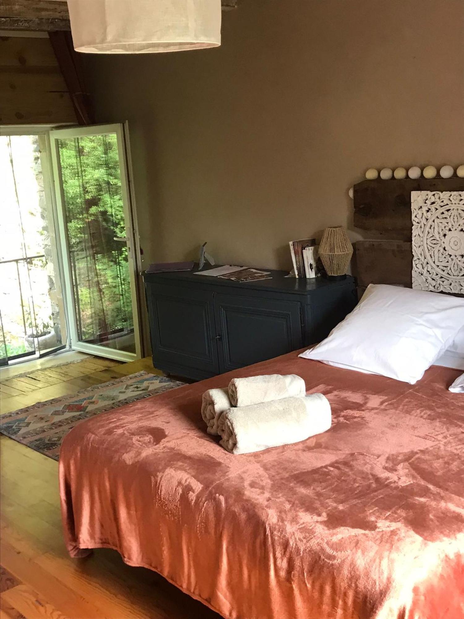 Les Jardins De Lumiere Bed & Breakfast Brusque Exterior photo